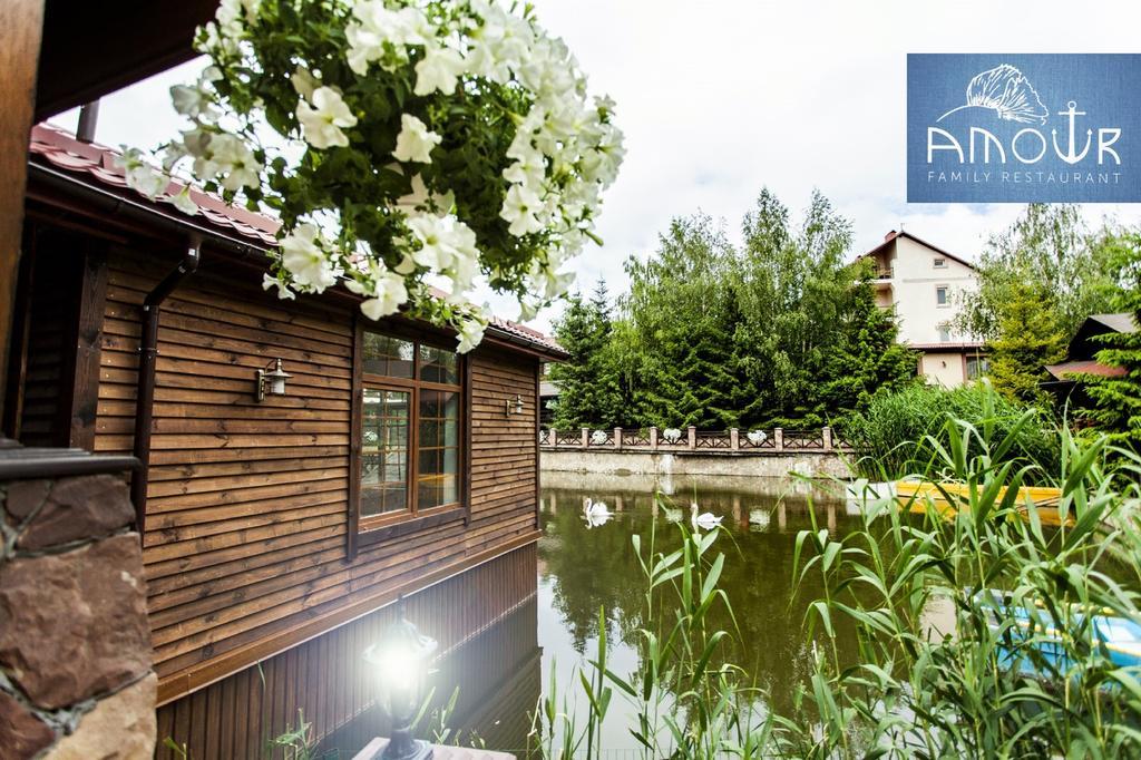 Vik-Jan Hotel Khmelʼnytsʼkyy Buitenkant foto